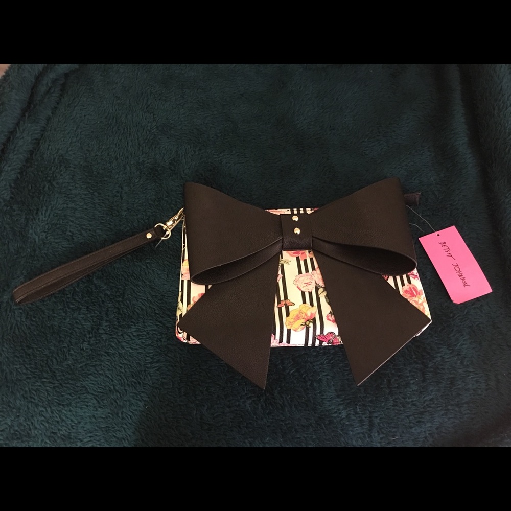 NWT Betsey Johnson Black Bow & Floral Handbag